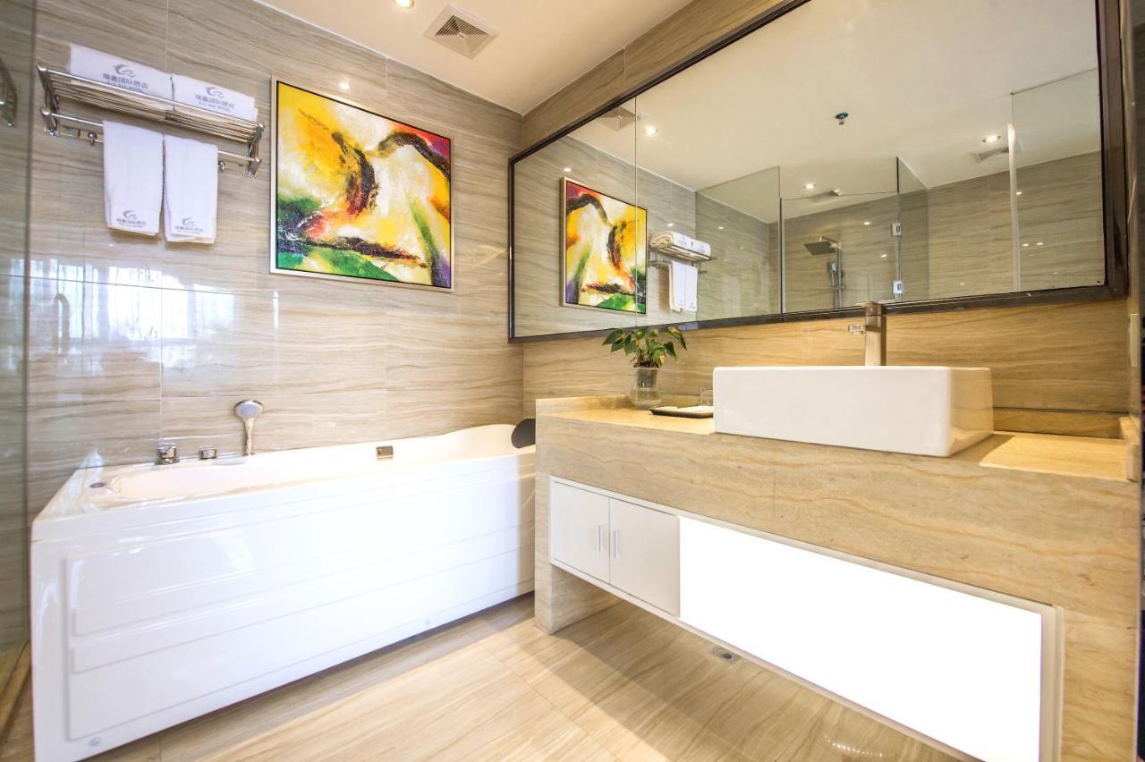 Rui Xin International Hotel Шэньчжэнь Экстерьер фото